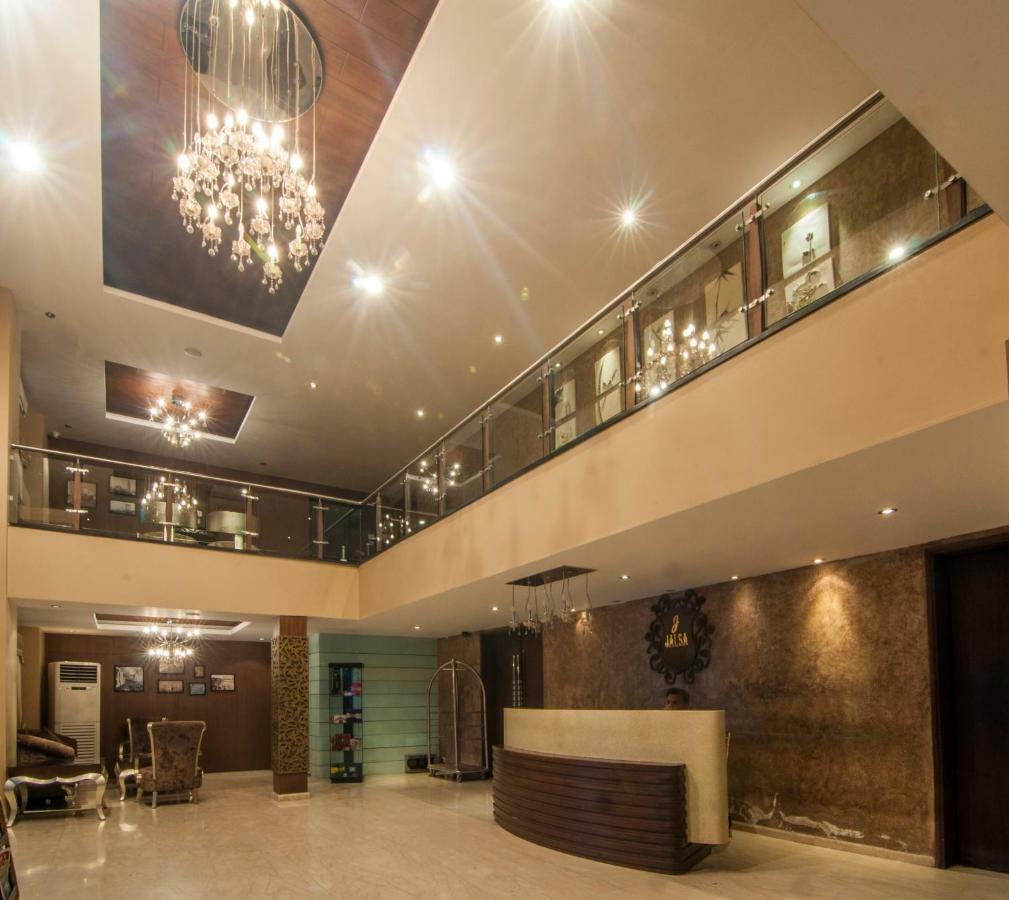 Jalsa Resort Indore Bagian luar foto
