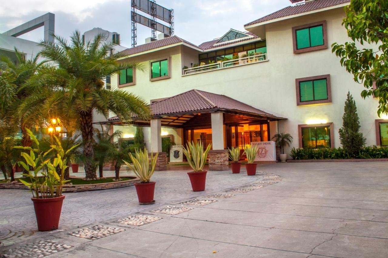 Jalsa Resort Indore Bagian luar foto