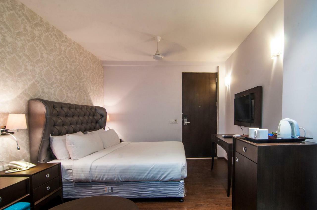 Jalsa Resort Indore Bagian luar foto