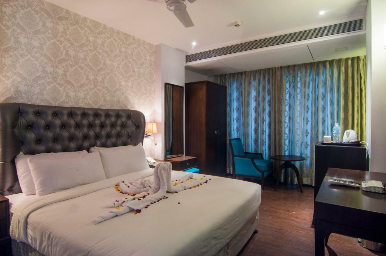 Jalsa Resort Indore Bagian luar foto